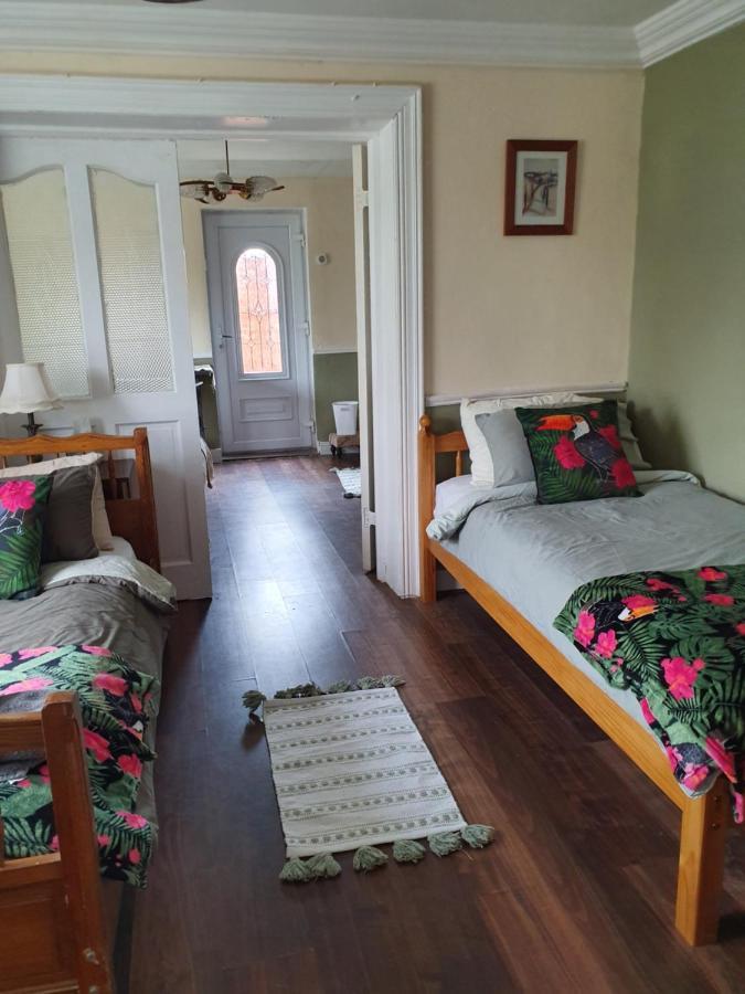Rheban Bnb อาไธ ภายนอก รูปภาพ